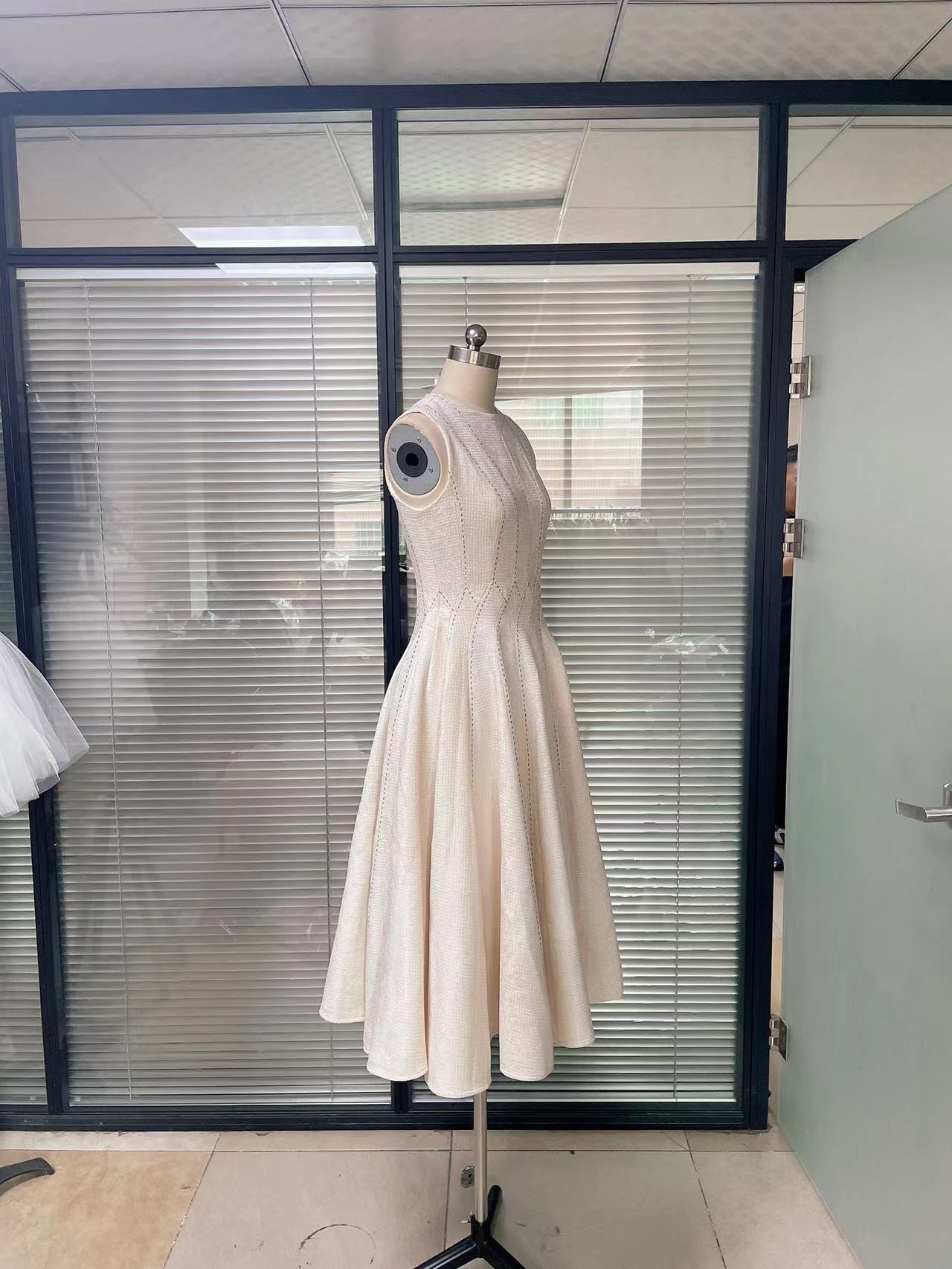 2024 New Arrivals Woolen Dress Three-dimensional Skirt Train Puffy Sundress Elegant Slimming Cake Dress