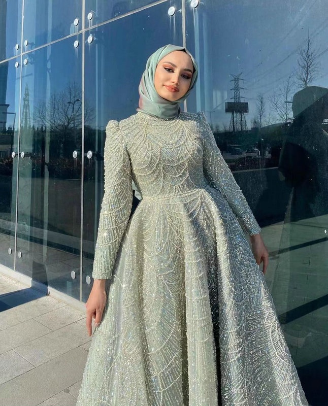 MC20041 Luxury Dubai Evening Dress Party Gowns Prom Dresses for Women High Neck Long Sleeves Beading Arabic Muslim Muslim Formal